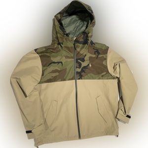 Men's Water-Resistant Camo Hooded Jacket Large